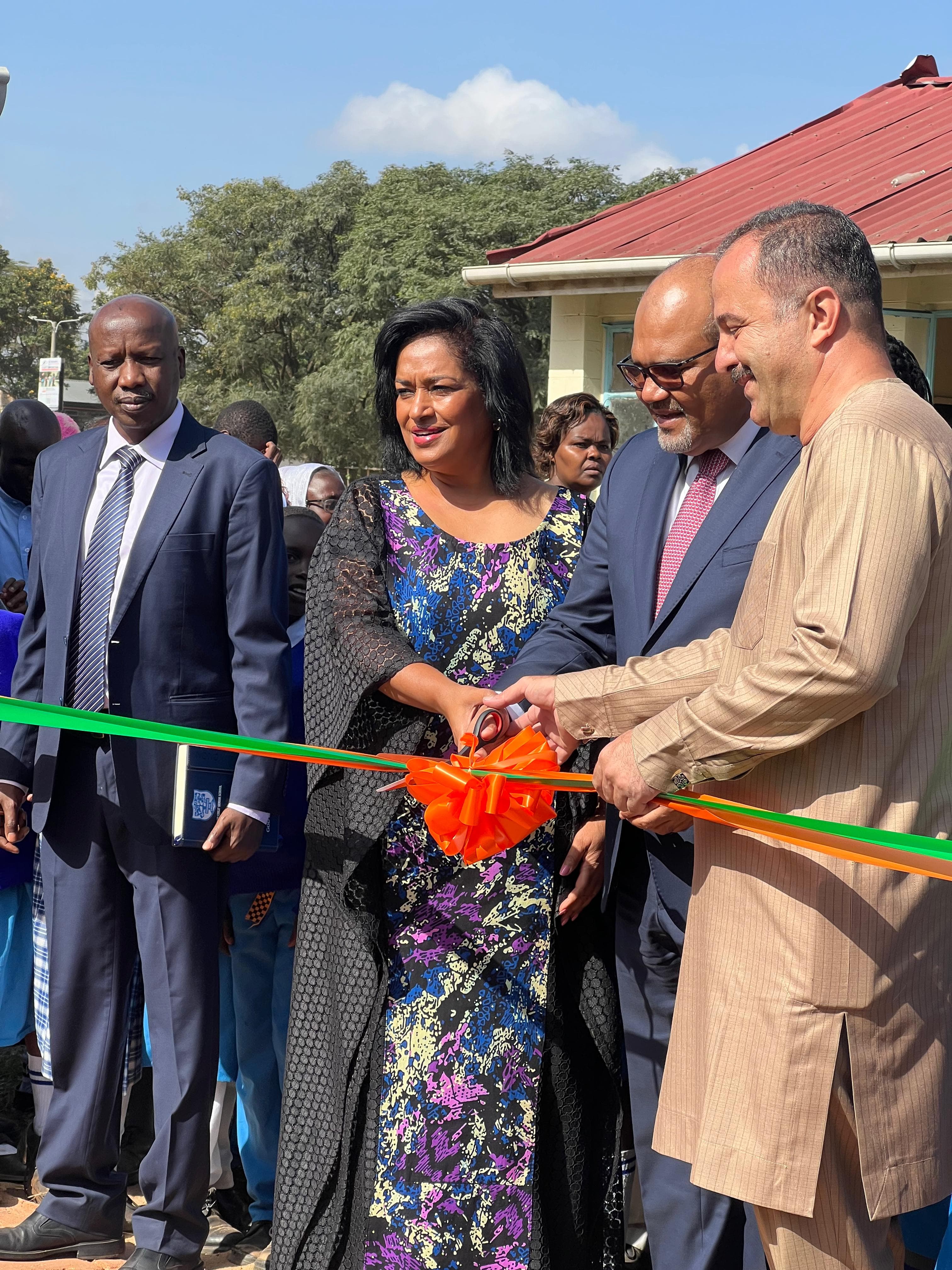 Passaris with doctors at event